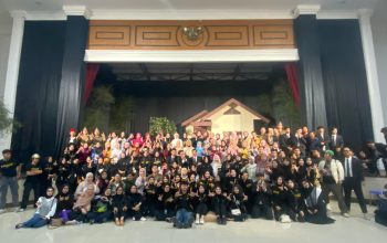 UKM Lises Asmarandana UMMI Hidupkan Budaya Sunda Lewat Drama Musikal