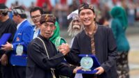 PLN Indonesia Power UBP Palabuhanratu Terima Penghargaan di Hari Nelayan 