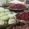 BERJUALAN: Sejumlah pedagang di Kota Sukabumi, saat berjualan, belum lama ini.