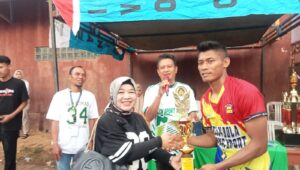 Lina Ruslinawati Dorong Anak Muda Berkreasi Lewat Turnamen Voli