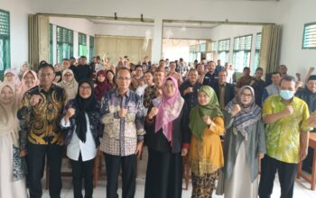 SOSIALISASI: Dukung mutu pendidikan, Disdik Kabupaten Sukabumi sosialisasikan BOSP Kinerja untuk 74 SMP terpilih. (dok/radarsukabumi)