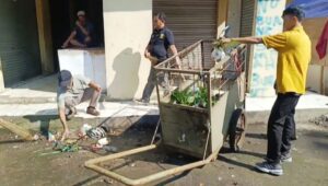 Pasar Parungkuda Sukabumi Gencarkan Aksi Bersih-Bersih, Jalankan Instruksi Bupati Sukabumi
