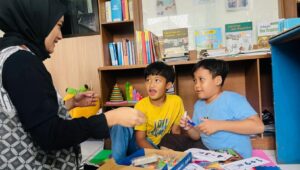 Perpustakaan Kelurahan Tipar Hadirkan Konsep Ramah Anak