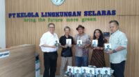 Akhirnya Matt Bento Persembahkan Biografi Oland Sibarani: Jejak si Penggembala Kerbau – Menggapai Kemilau.