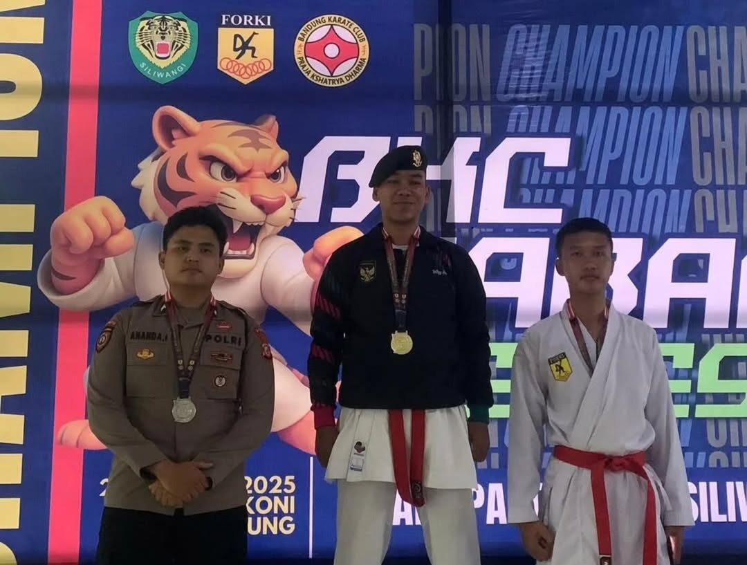 MEMBANGGAKAN: Pratu Luthfy Ilham Julian berhasil meraih Juara 1 dalam Kejuaraan Piala Pangdam III/Siliwangi BKC Jabar Series 2025 yang digelar di GOR KONI Kota Bandung.