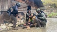 Potret Satgas Damai Cartenz Tangkap Gembong OPM Tanpa Perlawanan