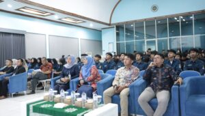 Kolaborasi UMMI, JAMKRINDO, HIPMI, dan KADIN Dorong Mahasiswa ADBIS Jadi SDM Unggul di Era Digital