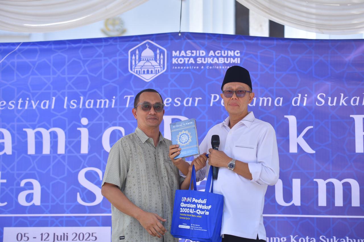 Universitas Muhammadiyah Sukabumi (UMMI) resmi meluncurkan program Wakaf 1000 Qur’an dalam rangka mendukung peningkatan literasi Al-Qur’an dan penguatan nilai-nilai keislaman di masyarakat.