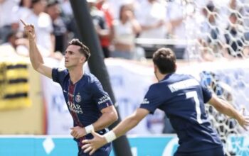 Gelandang Paris Saint-Germain (PSG) Fabian Ruiz (kiri) selebrasi setelah memasukkan gol ke gawang Real Madrid. Paris Saint-Germain (PSG) melaju ke final Piala Dunia Antarklub FIFA 2025 setelah menghajar Real Madrid dengan skor telak 4-0 pada semifinal di Stadion Metlife, New Jersey, Kamis dini hari WIB. (www.psg.fr)