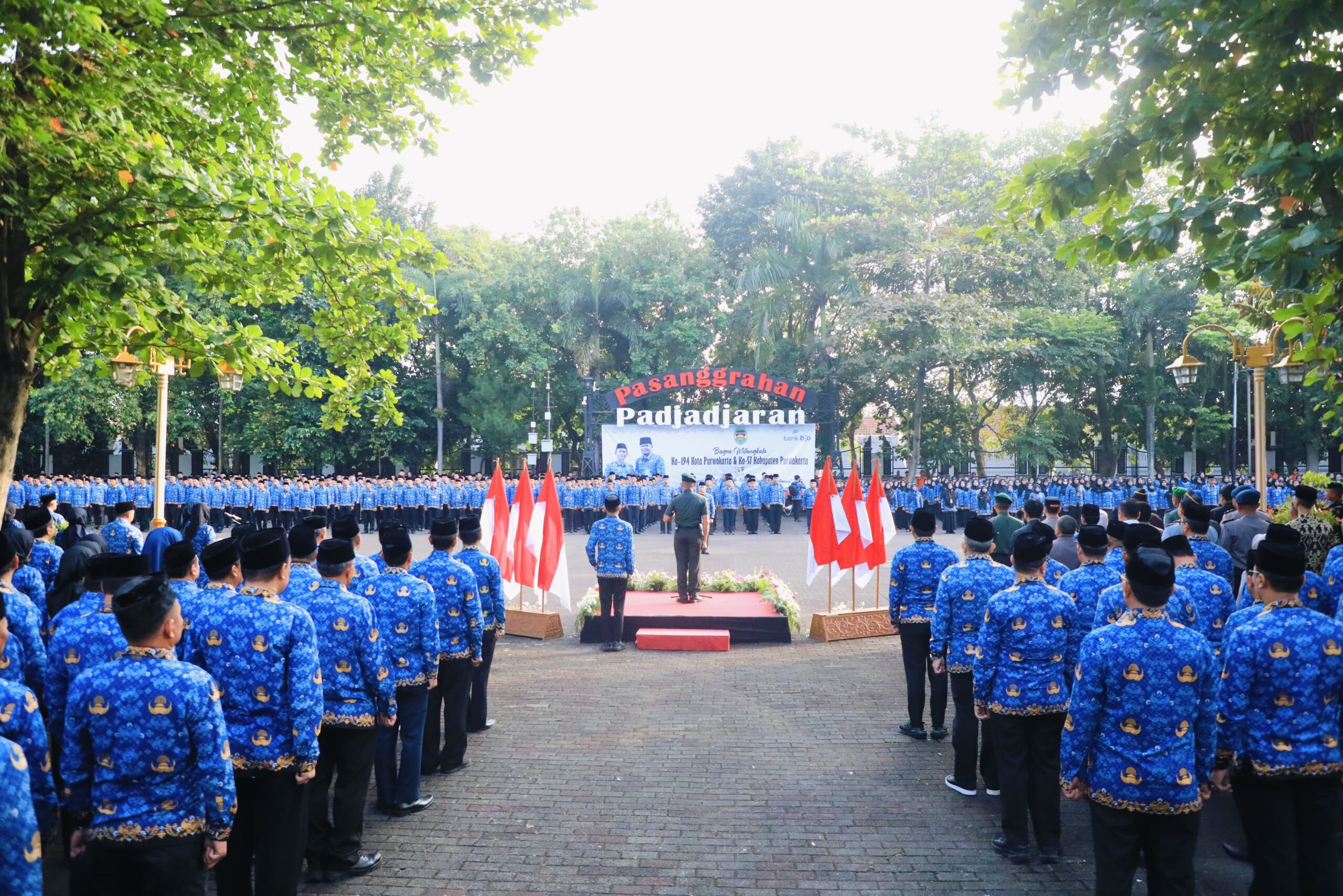 Upacara peringatan Hari Jadi Purwakarta. (foto: Istimewa)