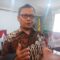 DIWAWANCARA: Ketua DPRD Kota Sukabumi, Wawan Juanda saat diwawancara sejumlah media, Rabu (2/7). (FT: BAMBANG/RADARSUKABUMI)