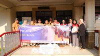 Pertamina Patra Niaga Regional JBB Salurkan Bantuan untuk Korban Banjir di Kelurahan Cawang