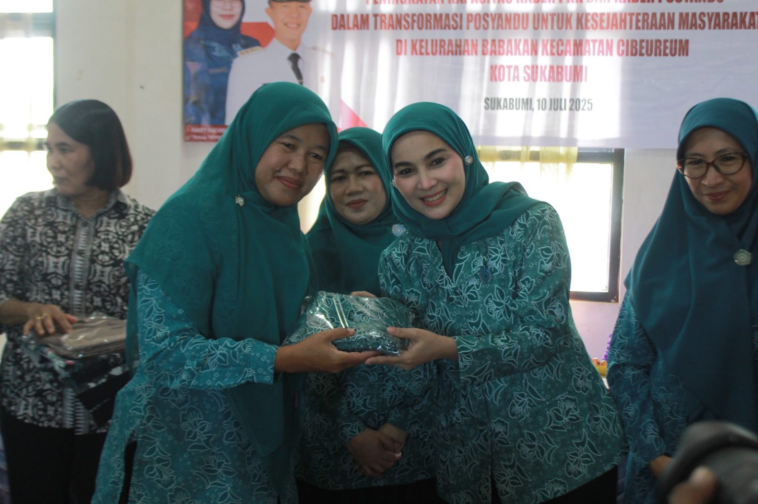 BIMTEK: Kader PKK dan Posyandu saat mengikuti Bimtek yang digelar TP-PKK Kota Sukabumi, Kamis (10/7).