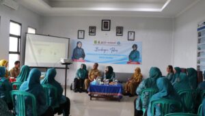 Kelurahan Baros Gembleng Kader PKK Soal Pengelolaan Sampah