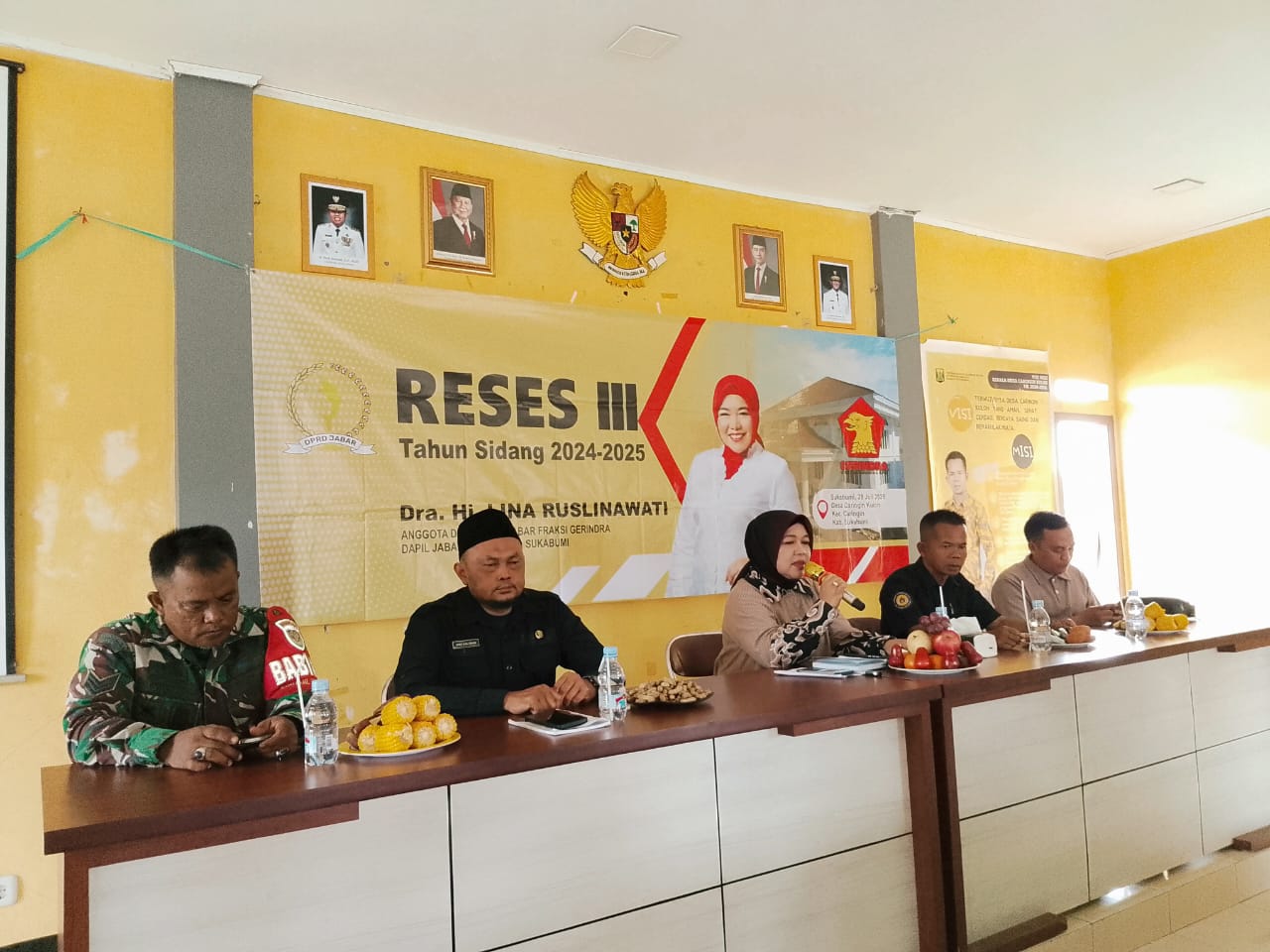 Anggota DPRD Provinsi Jawa Barat dari Fraksi Gerindra, Dra. Hj. Lina Ruslinawati, menggelar kegiatan Reses ke-III Tahun Sidang 2024–2025 di Aula Desa Caringin Kulon, Kecamatan Caringin, Kabupaten Sukabumi, Selasa (29/07/2025).
