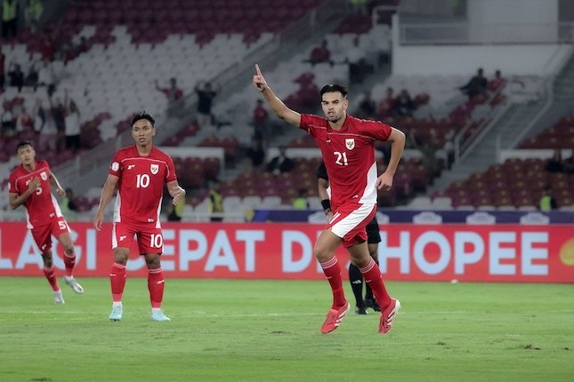 Selebrasi penyerang Timnas Indonesia U-23, Jens Raven setelah membobol gawang Brunei Darussalama U-23 di Piala AFF U-23 2025.