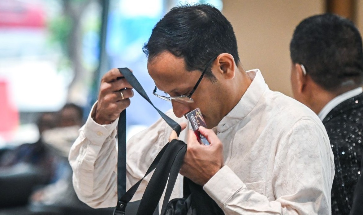 Mantan Menteri Pendidikan, Kebudayaan, Riset, dan Teknologi (Mendikbudristek) 2019–2024 Nadiem Makarim tiba untuk memenuhi panggilan pemeriksaan di Jampidsus, Kejaksaan Agung, Jakarta Selatan, Selasa (15/7/2025).