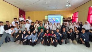 Mahasiswa KKN UMMI Gelar Sosialisasi Pencegahan Bullying di SMP-SMA Terpadu AL-FIYYAH