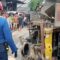 Kondisi truk pasir yang terbalik dan menimpa soprinya di Gunungsindur, Kamis 14 Agustus 2025. (Foto : Polsek Gunungsindur)