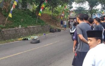 Kecelakaan di ruas Jalan Raya Palabuhanratu - Warungkiara, tepatnya di Kampung Pasir Rengit, Desa Bantargadung, Kecamatan Bantargadung, Minggu (3/8/2025)