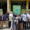 DIKUNJUNGI: Petugas DPPKB Kabupaten Sukabumi saat mendampingi Kemendukbangga Jabar dalam kunjungan lapangan ke salah satu TPA.