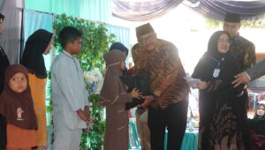 Khitanan Massal Warnai HJKS ke-155, 155 Anak Antusias Ikuti di Pendopo Sukabumi
