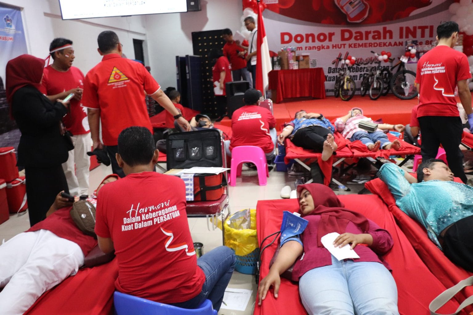 AKSI SOSIAL: INTI Kota Sukabumi menggelar kegiatan donor darah di Kantor Sekretariat INTI, Sabtu (17/8).