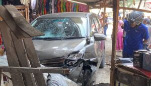 Penyebab Minibus Tabrak Beruntun di Tipar Gede, Dua Luka Ringan, Warung Rusak