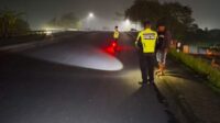 Truk Boks Kabur Usai Kecelakaan di Fly Over Cisaat, Dua Pemotor Luka-Luka
