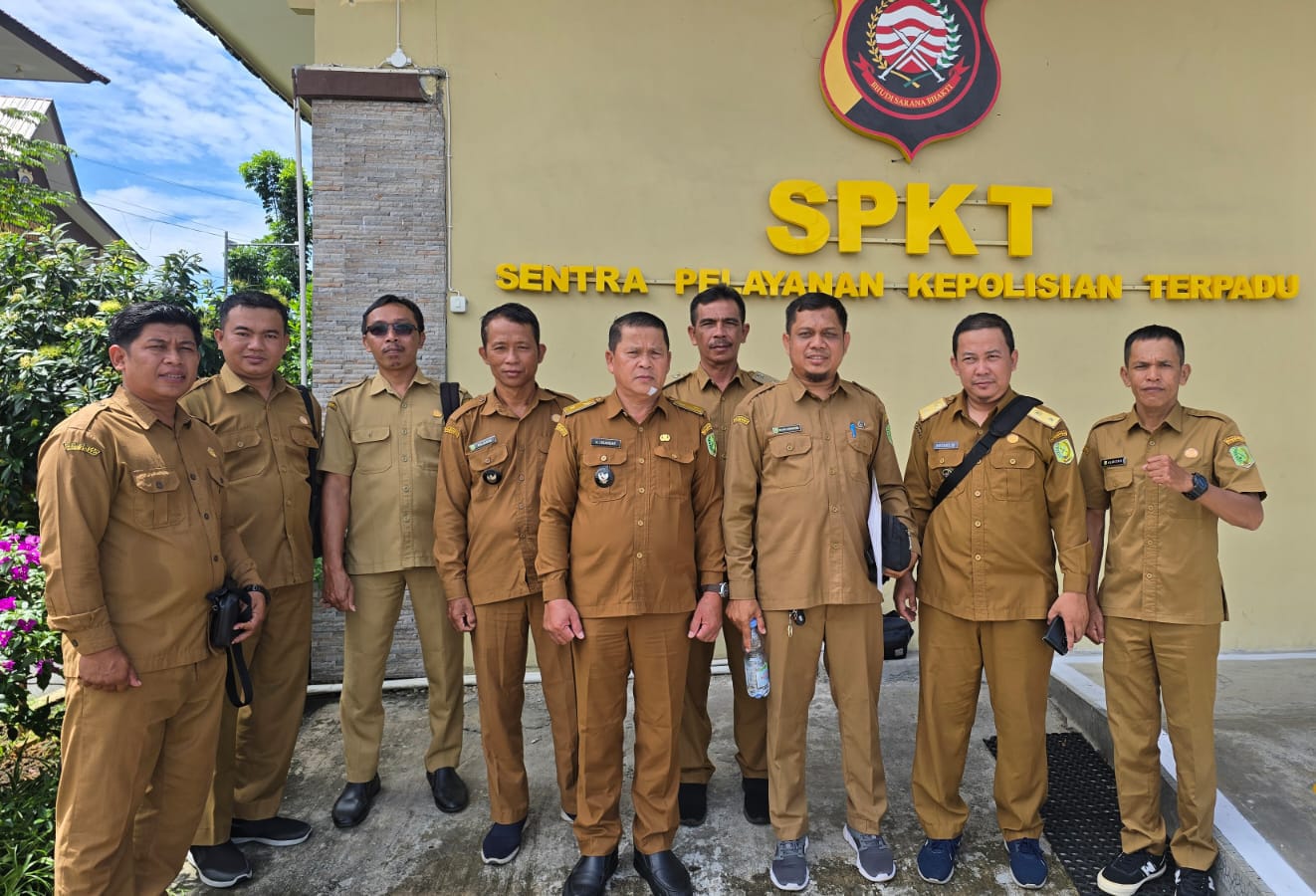 Ketua BKAD Sejangkung, Roi’e Ali, menyampaikan harapan besar agar Sungai Sambas kembali pulih