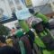 Ratusan pengemudi ojek online (ojol) di Sukabumi menggelar aksi solidaritas di depan Mapolres Sukabumi Kota, Jumat (29/8/2025),