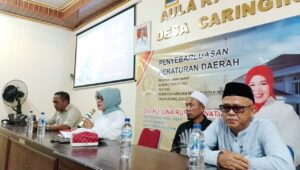 Lina Ruslinawati Sosialisasikan Perda Perlindungan Perempuan di Desa Caringin, Cisolok