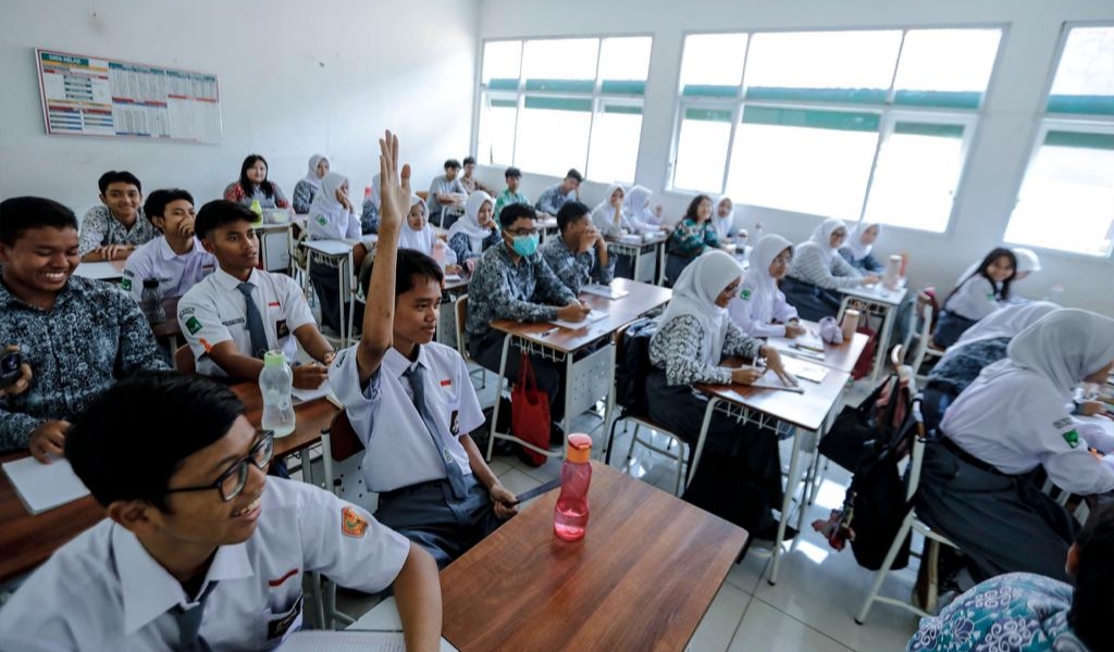 Pembelajaran siswa-siswi di SMA Negeri 12 Bandung, tetap berjalan efektif. (foto: Ist/ Disdik Jabar)