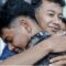 Muhammad Dava Nazril (kiri) siswa kelas XII SMAN 1 Padalarang, terpilih untuk menunaikan ibadah umrah bareng guru. (foto: Ist/Disdik Jabar)