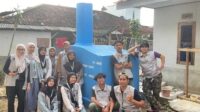 Mahasiswa KKN UMMI Kelompok-15 Bawa Inovasi Pembakaran Sampah Minim Asap di Desa Margaluyu
