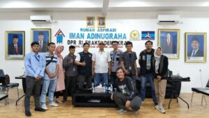 Mimpi Kerja Jadi Hutang, Korban Pungli Rekrutmen Sukabumi Mengadu ke Iman Adinugraha