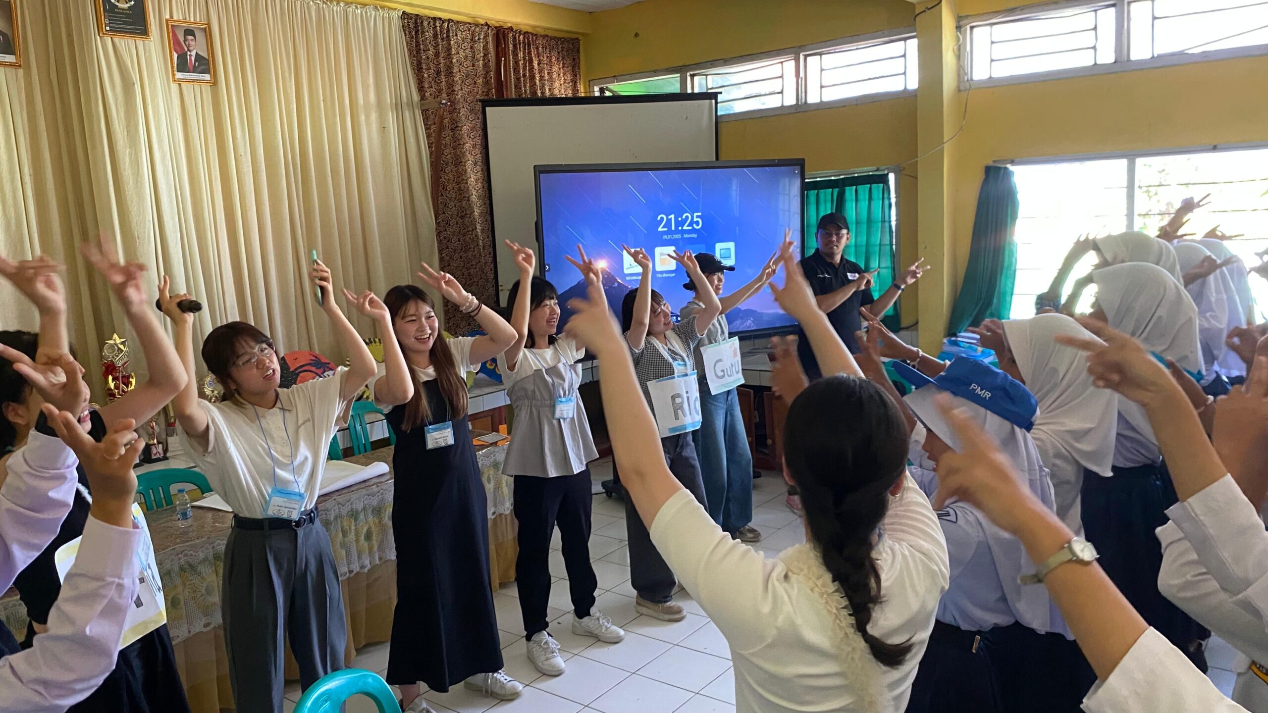 Japanese Red Cross Toyota College of Nursing (JRCTCN) melakukan kunjungan studi banding ke Kabupaten Sukabumi, Selasa (2/9),