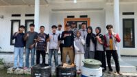 KKN UMMI Kelompok 37 Gelar Sosialisasi Pengelolaan Sampah dan Serahkan Inovasi DRUMARASA di Desa Bangbayang