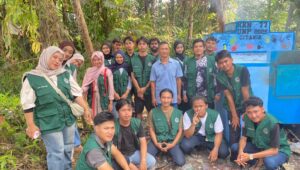Mahasiswa KKN Universitas Nusa Putra Hadirkan Inovasi Rocket Stove di Desa Citarik