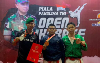 MEMBANGGAKAN : Pratu Luthfy yang mewakili Yonarmed 13/Nanggala Kostrad, sukses meraih Juara 2 Kelas Senior Kumite +84 Kg Putra.