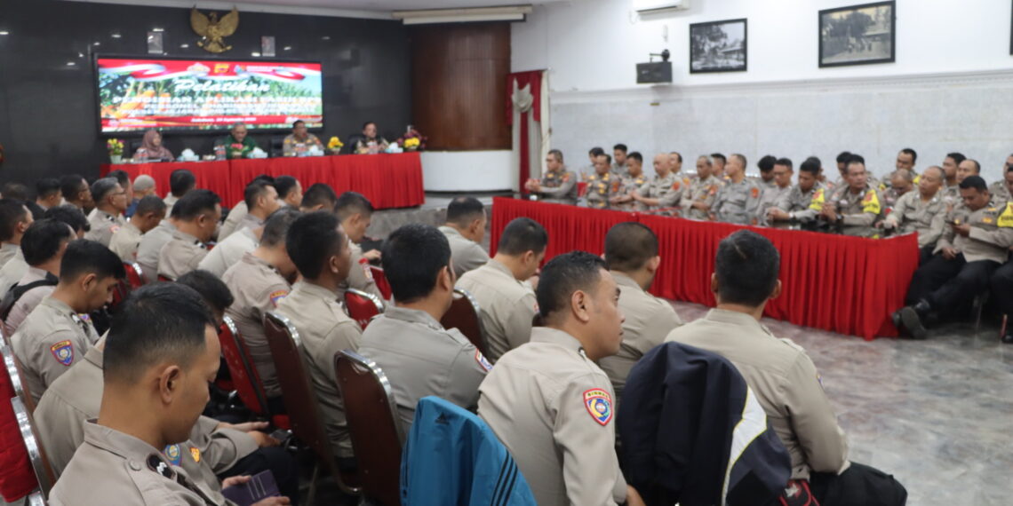 PELATIHAN: Polres Sukabumi Kota bersama Badan Pusat Statistik (BPS) menggelar pelatihan penggunaan aplikasi FASIH di Aula Graha Rekonfu, Rabu (24/9).