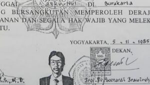 Warga Solo Malu Ijazah Jokowi Diduga Kuat Palsu