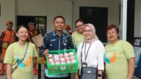 Pertamina Patra Niaga Regional JBB Bersama Gereja St Yohanes Rayakan Hari Pangan Sedunia Bagi-bagi Roti Ubi di Puskesmas Sunter Jaya 2