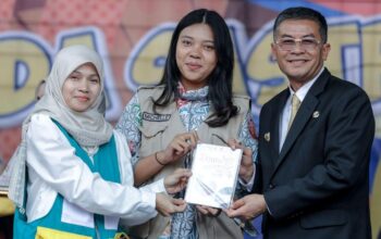 Wakil Gubernur Jabar, Erwan Setiawan, hadiri pekan apresiasi sastra vol 10. (foto: Ist/Disdik Jabar)