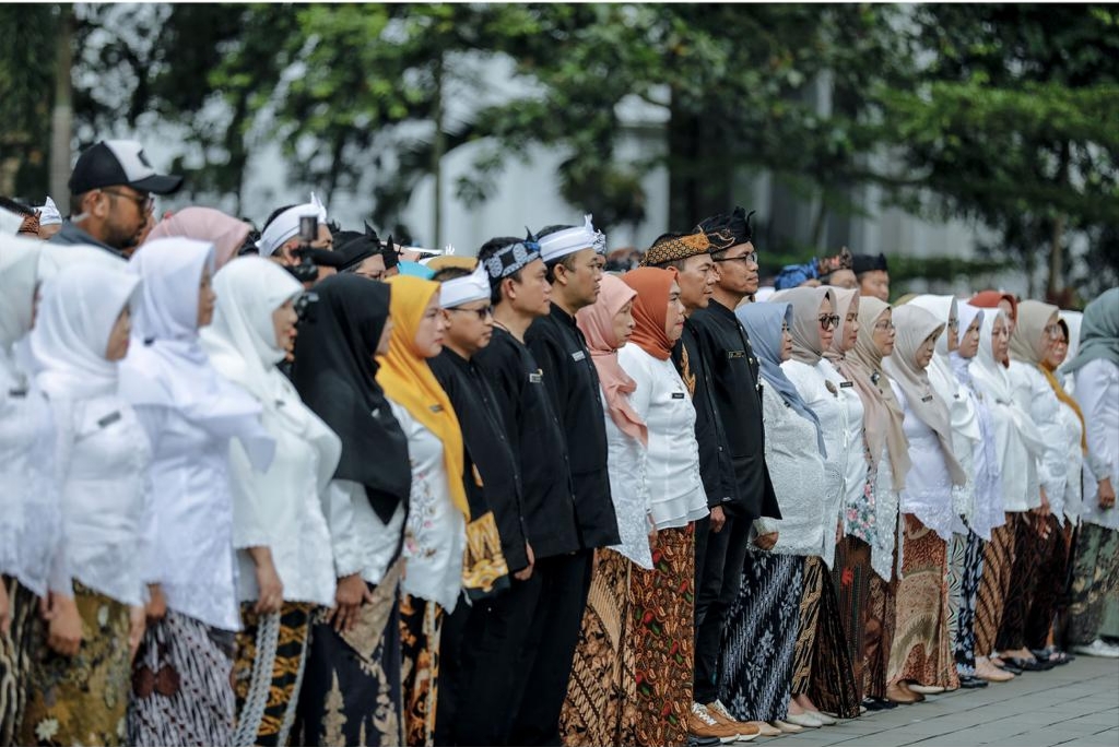 MUTASI: Ratusan Kepala SMAN, SMKN dan SLBN se-Jabar. (foto: Ist)