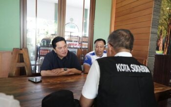 Wali Kota Sukabumi, H. Ayep Zaki, menghadiri pembukaan Liga 4 Seri 2 Piala Gubernur Jawa Barat di Kabupaten Garut, Ahad (26/10).