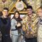 SAMBUTAN : Sekda Kabupaten Sukabumi, Ade Suryaman saat memberikan sambutan di Gedung Pendopo Sukabumi pada Selasa (30/9).