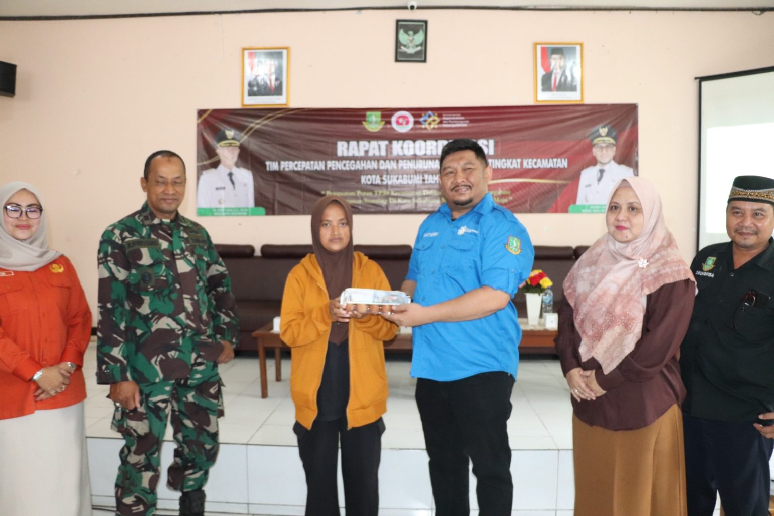 RAKOR: DP2KBP3A Kota Sukabumi bersama Kecamatan Gunungpuyuh, menggelar Rakor TPPS tingkat kecamatan di Kantor Kelurahan Gunungpuyuh, Selasa (30/9).