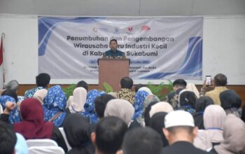Wakil Bupati Sukabumi, Andreas, saat memberikan sambutan Bimtek Penumbuhan dan Pengembangan Wirausaha Baru (WUB) Industri Kecil yang digelar Kementerian Perindustrian, belum lama ini.