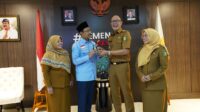 Giliran Mensos Gus Ipul yang Didatangi Wali Kota Sukabumi; Siap Berkolaborasi dan Sukeskan Program Nasional